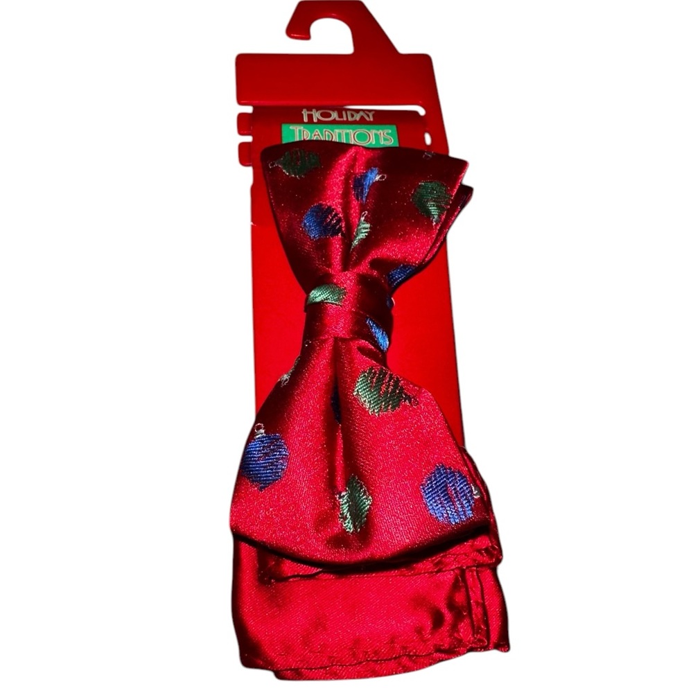 Holiday bow tie and a pocket square red with blue, green ornaments NWT‎